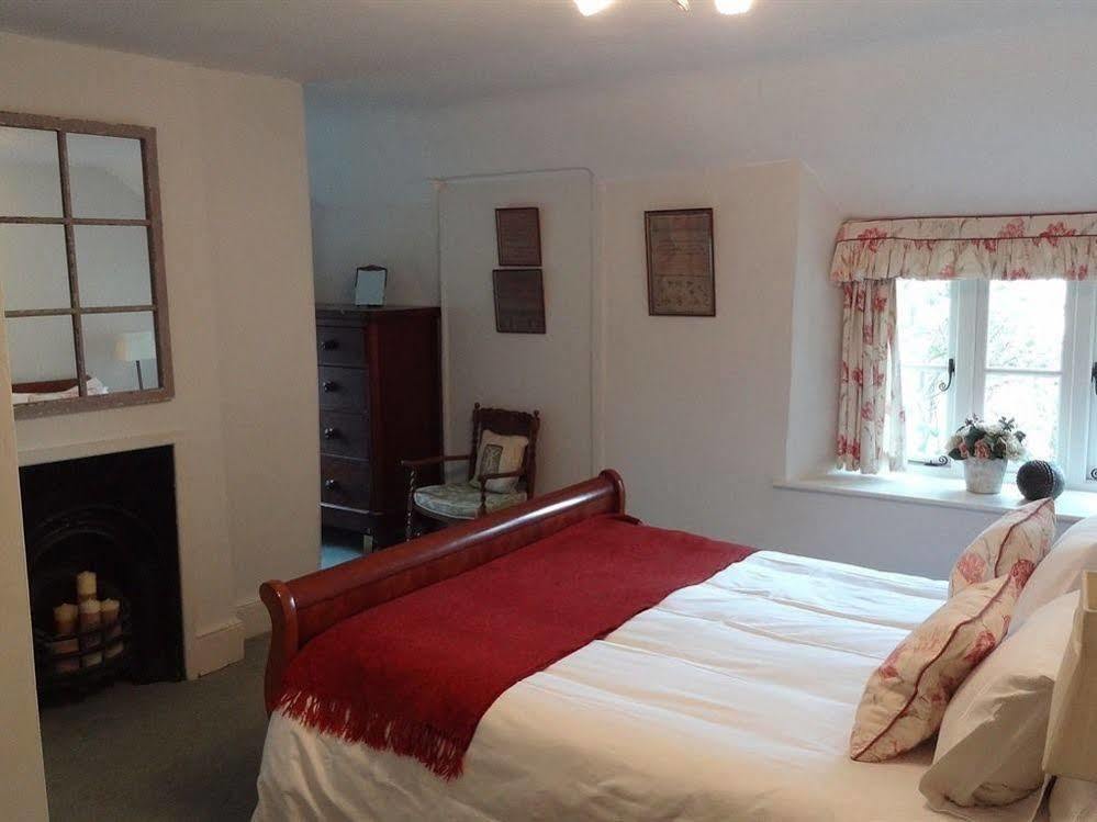 Huxham Farmhouse Bed and Breakfast East Pennard Exterior foto