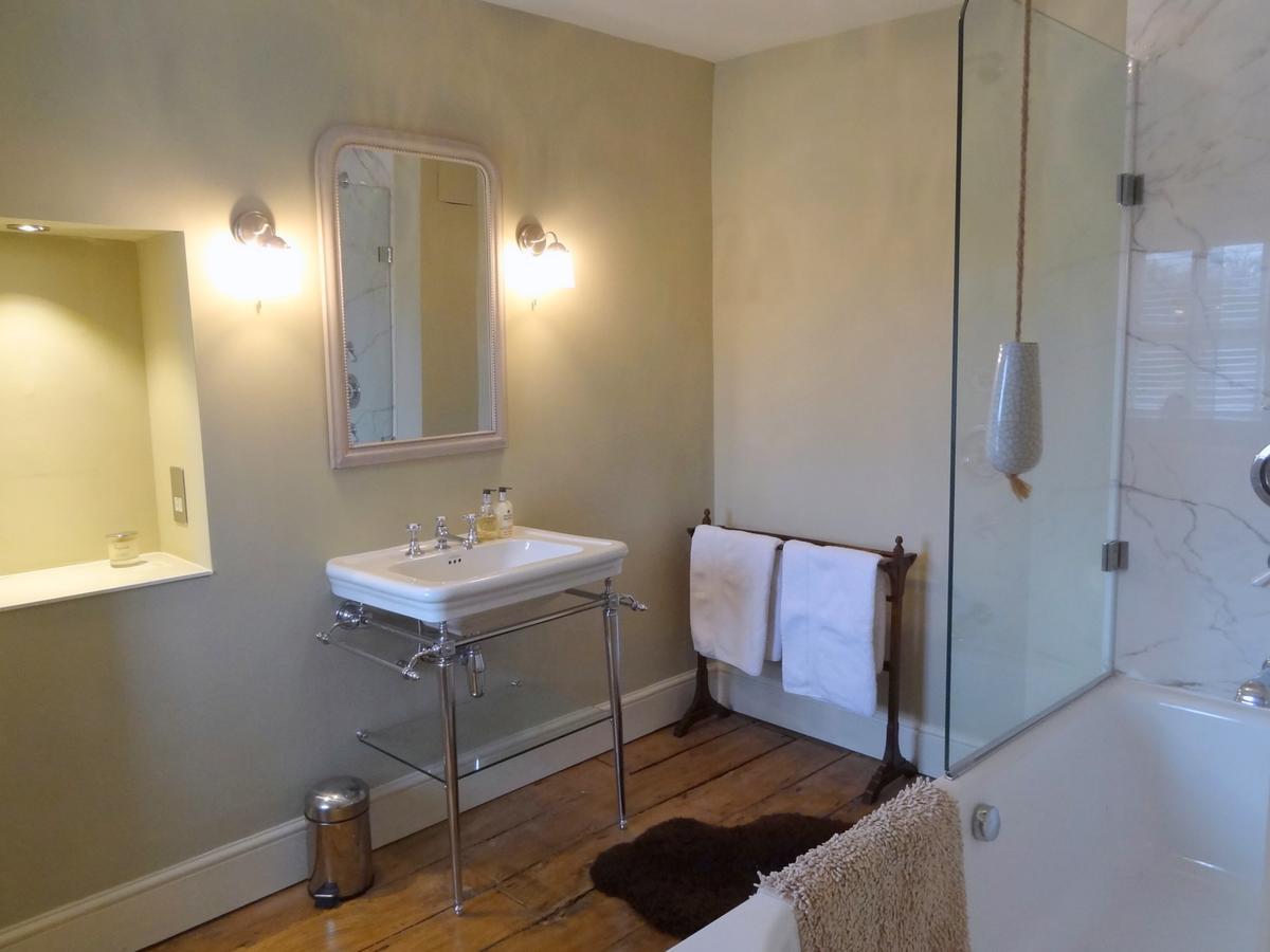 Huxham Farmhouse Bed and Breakfast East Pennard Exterior foto