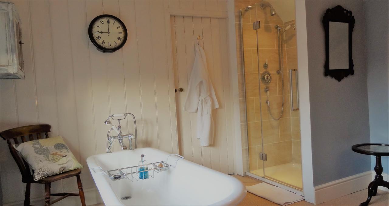 Huxham Farmhouse Bed and Breakfast East Pennard Exterior foto