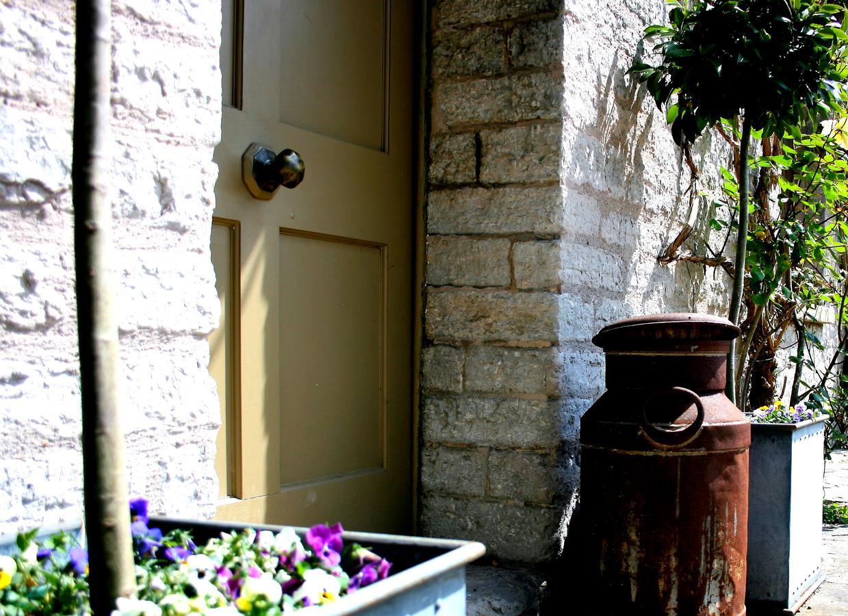 Huxham Farmhouse Bed and Breakfast East Pennard Exterior foto